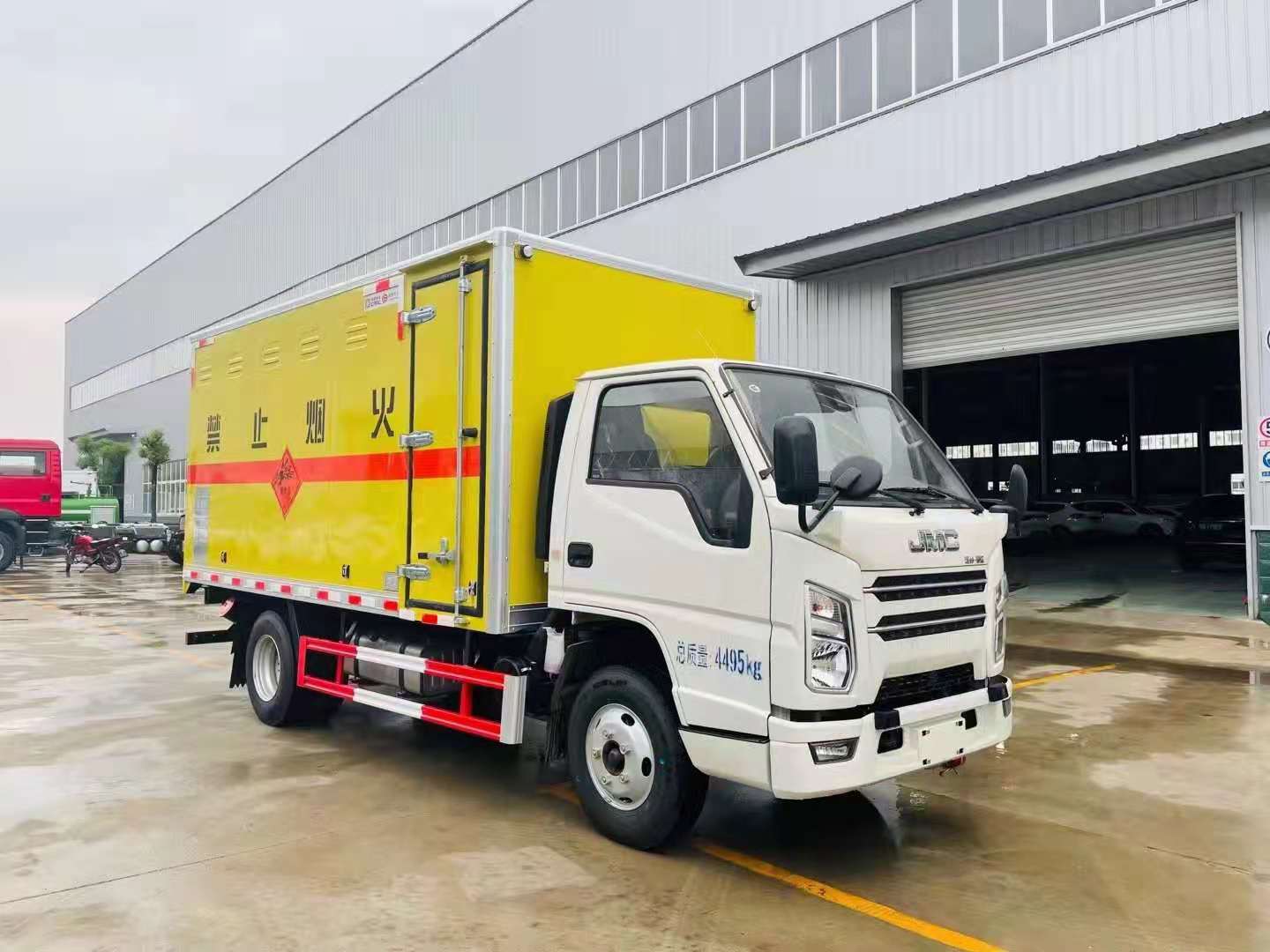 江铃黄牌国六2.550吨爆破车